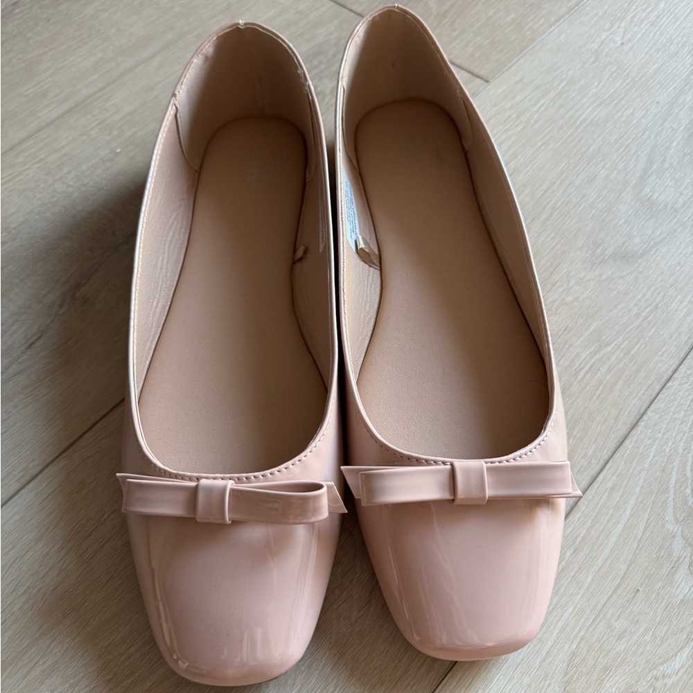 Beige Flats
